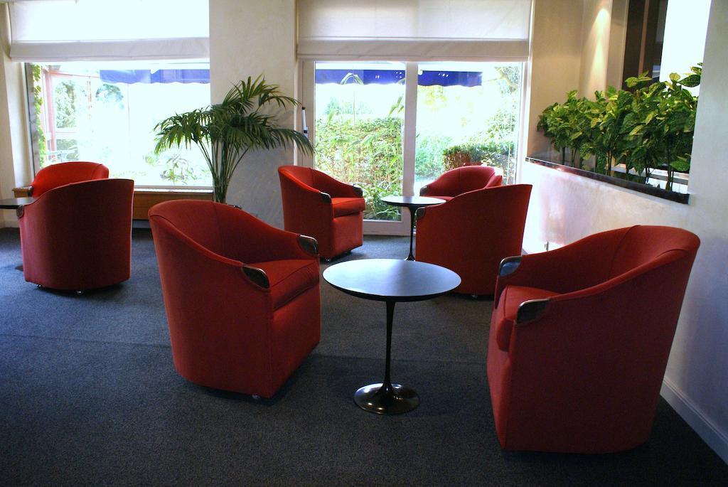Hotel Les 3 Cles Gembloux Exteriör bild