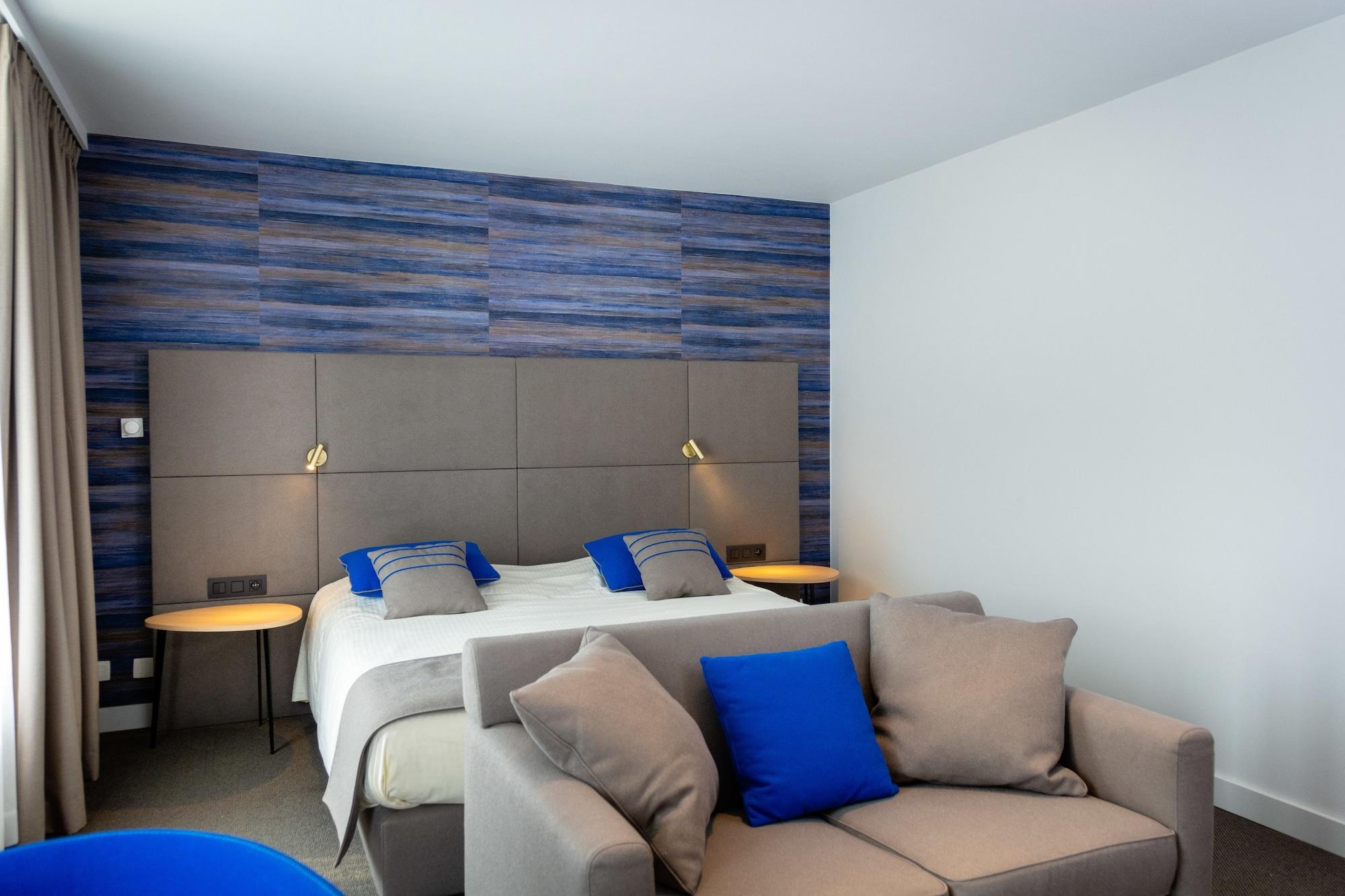 Hotel Les 3 Cles Gembloux Exteriör bild