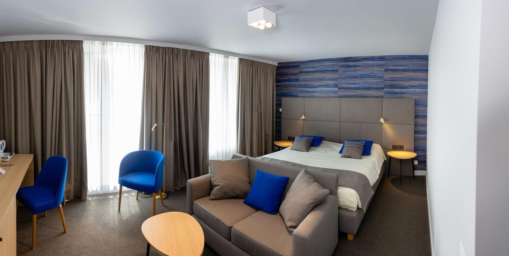 Hotel Les 3 Cles Gembloux Exteriör bild