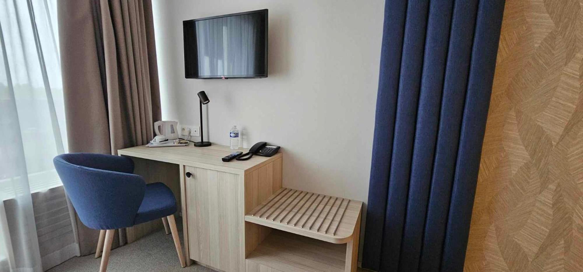 Hotel Les 3 Cles Gembloux Exteriör bild